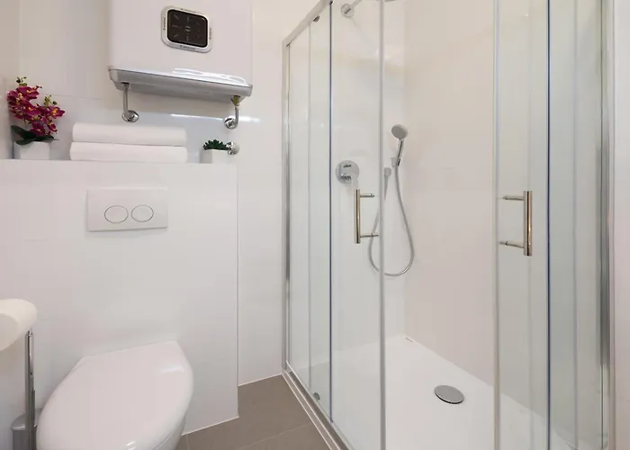 Bepo With Balcony - Free Parking *