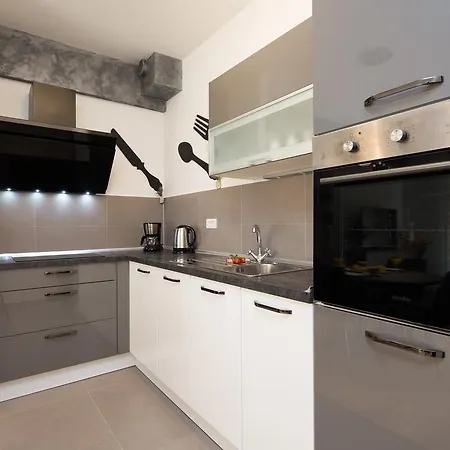 Bepo With Balcony - Free Parking * سبليت