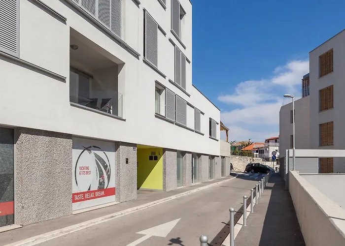 Bepo With Balcony - Free Parking *